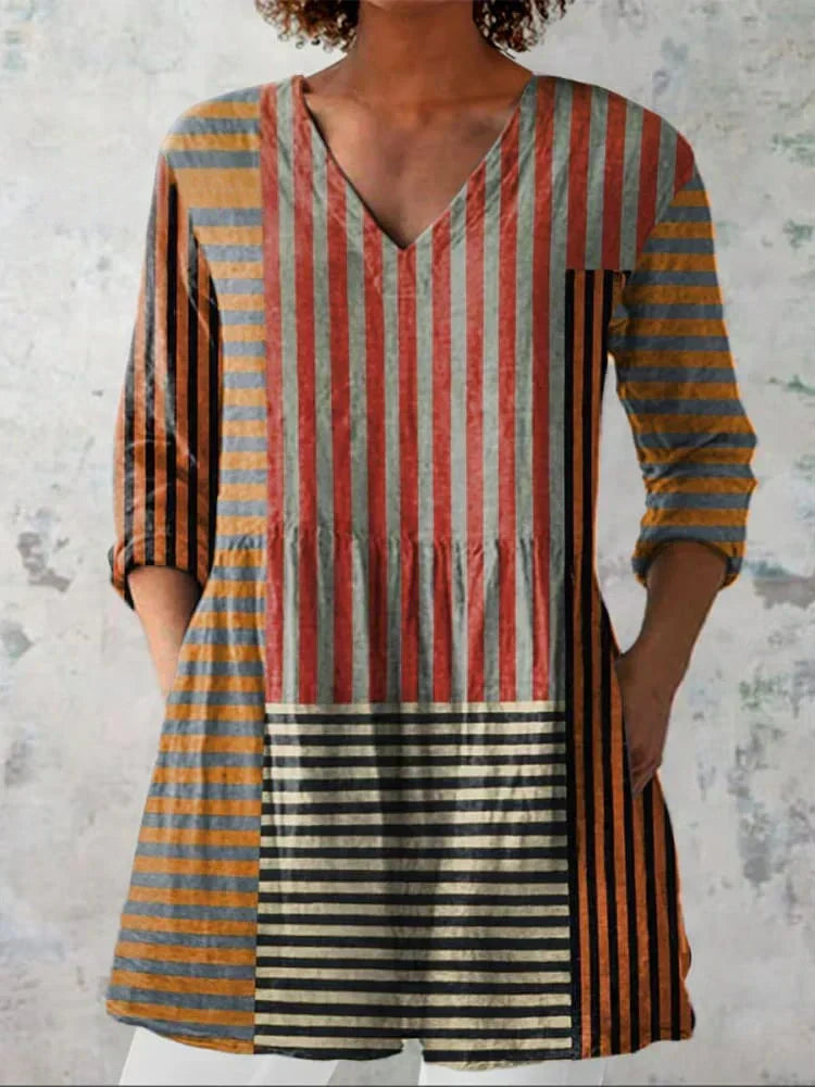 Svea™ | Randig V-ringad Blus