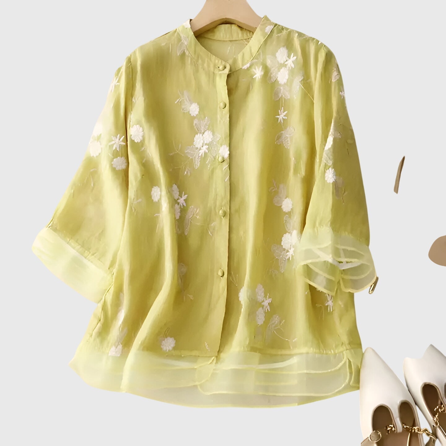 Nellie™ | Elegant Top med Broderade Blommor