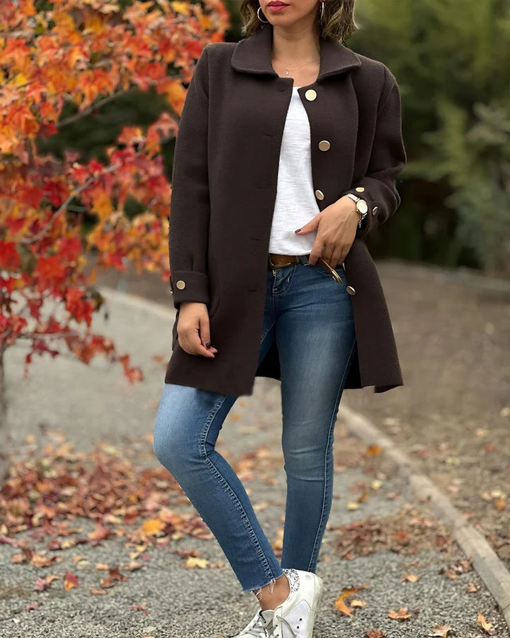 Adeline | Elegant Skräddarsydd Knapplångjacka