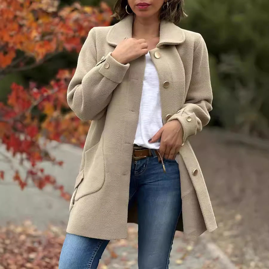 Adeline | Elegant Skräddarsydd Knapplångjacka