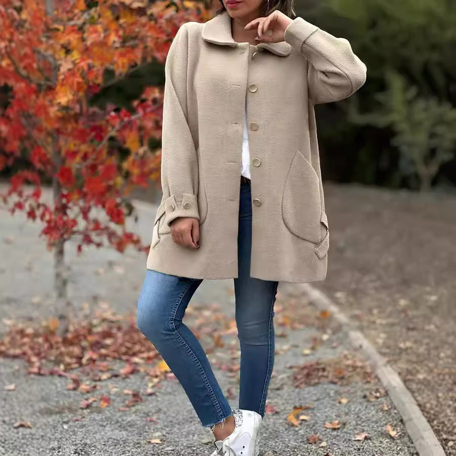 Adeline | Elegant Skräddarsydd Knapplångjacka