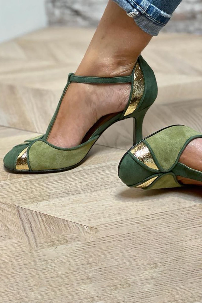 Taviana™ | Patchwork Pumps med T-rem och Stängd Tådel
