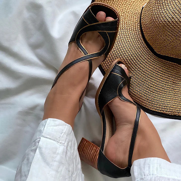 Harper | Elegant Sandal Med Korskärmar