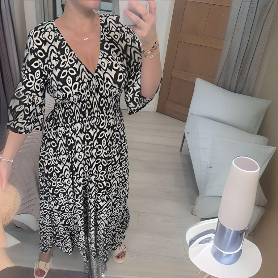 CHARMAGNE | FLÖDANDE BOHO KLÄNNING